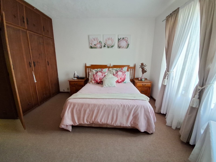 2 Bedroom Property for Sale in Beacon Bay Eastern Cape